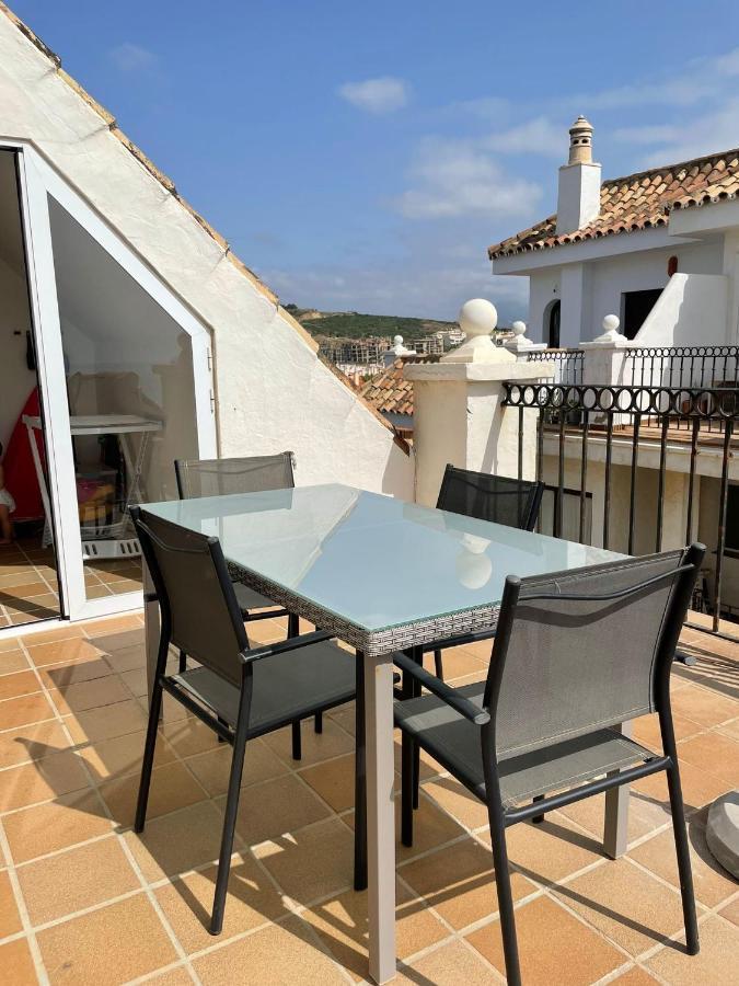 Апартаменты Penthouse Marina La Duquesa Манилва Экстерьер фото