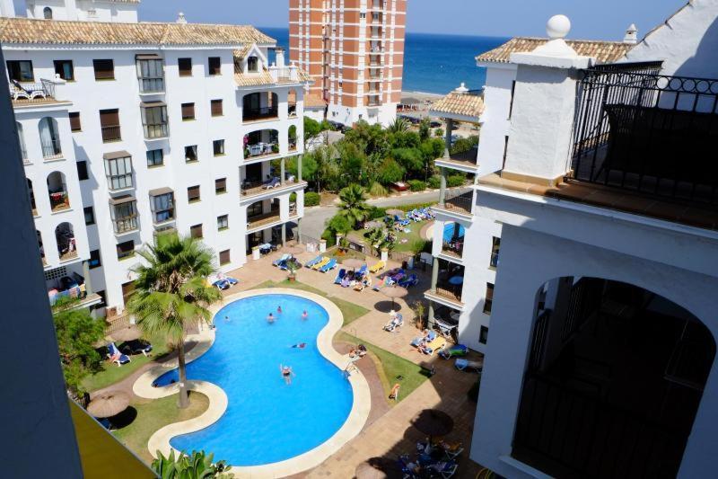 Апартаменты Penthouse Marina La Duquesa Манилва Экстерьер фото